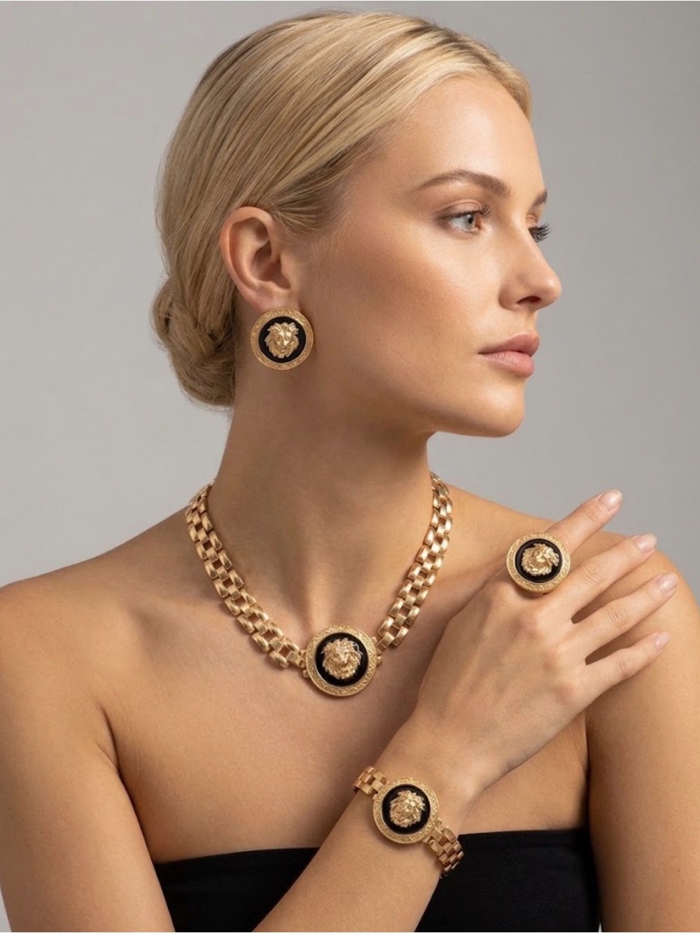 Luxury Lion Emblem Gold Jewelry Set - Statement Necklace, Bracelet,Earring andRi
